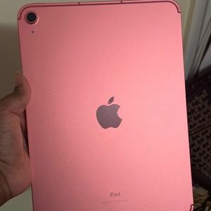 It was for my one year old daughter she doesn’t use it